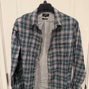 Vince Gray Classic Fit Shirt